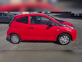 Used Toyota AYGO 2015 for sale - 79507928: Photo