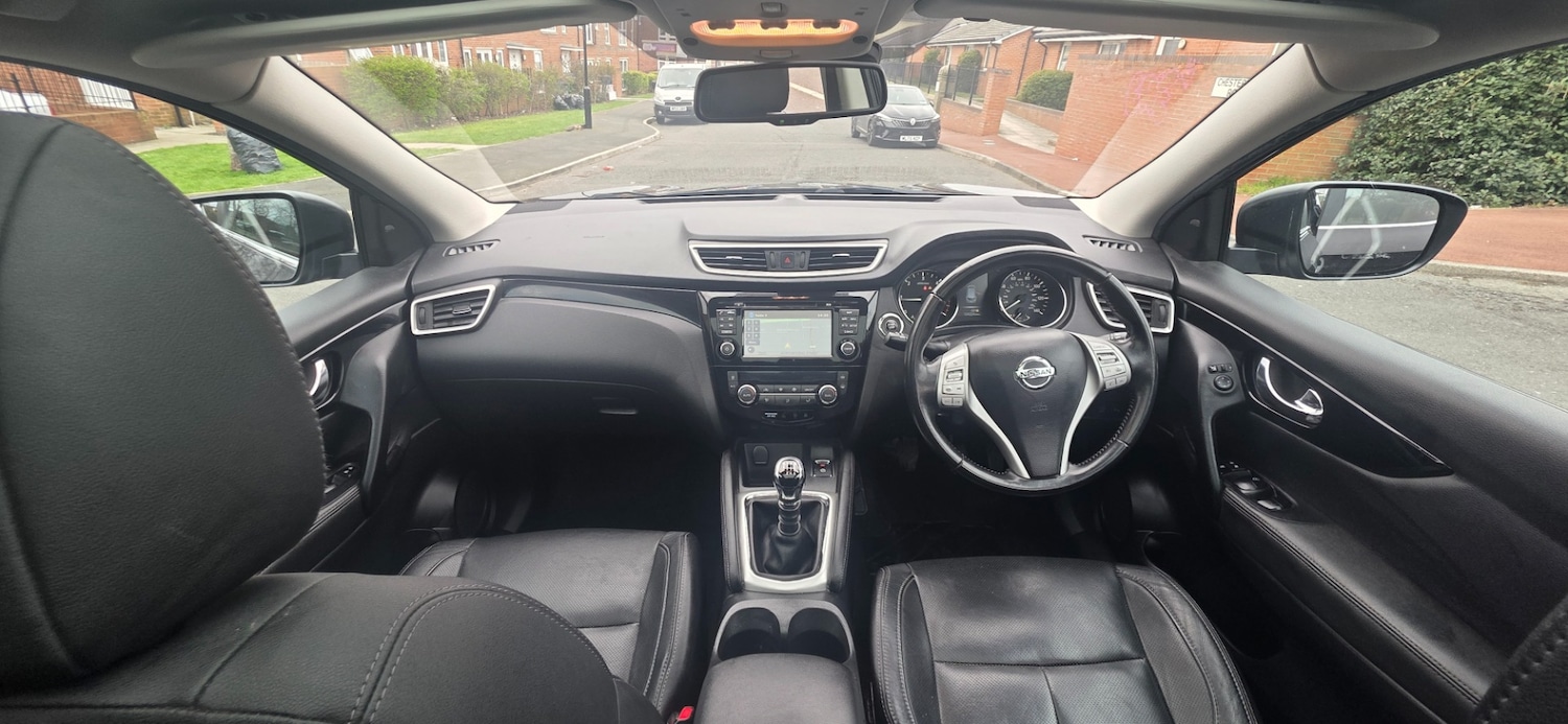 Used Nissan Qashqai 2014 for sale - 77994997: Photo 15