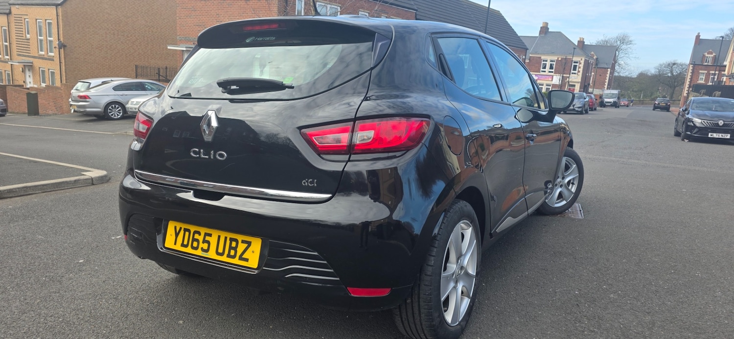Used Renault Clio 2015 for sale - 77694456: Photo 10