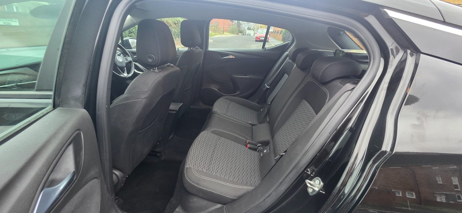 Used Vauxhall Astra 2018 for sale - 76819328: Photo 17