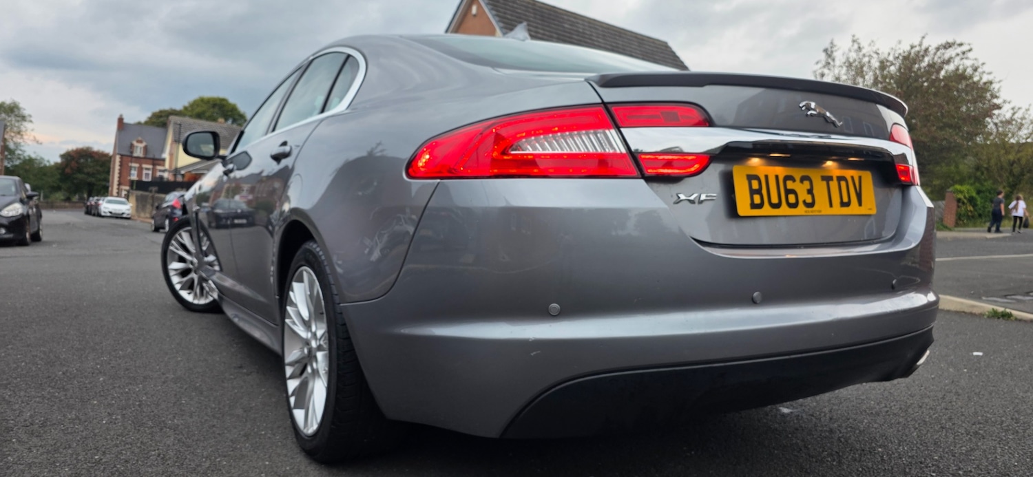 Used Jaguar XF 2013 for sale - 76149720: Photo 7