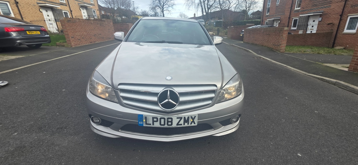 Used Mercedes-Benz C Class 2008 for sale - 77665139: Photo 4