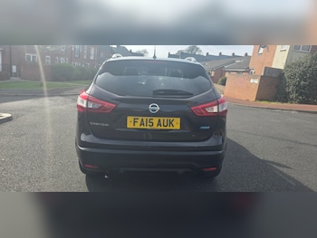 Used Nissan Qashqai 2015 for sale - 78156453: Photo