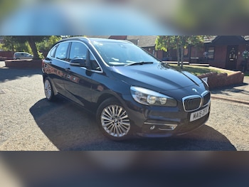 Used BMW 2 Series 2015 for sale - 75593031: Photo
