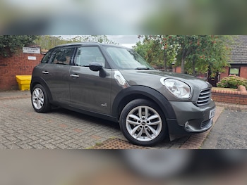 MINI - Countryman