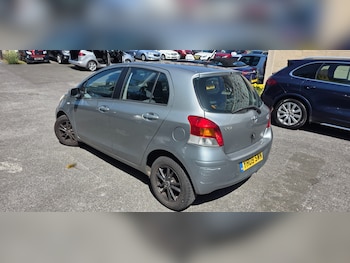 Used Toyota Yaris 2009 for sale - 75228309: Photo