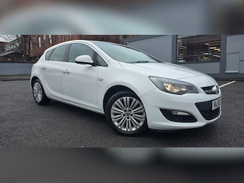 Used Vauxhall Astra 2015 for sale - 77478261: Photo