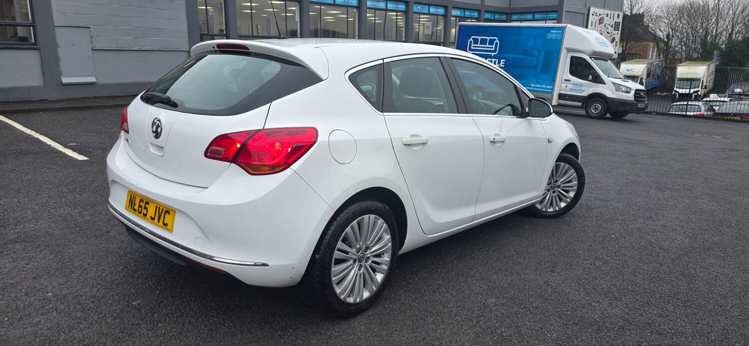 Used Vauxhall Astra 2015 for sale - 77478261: Photo 8