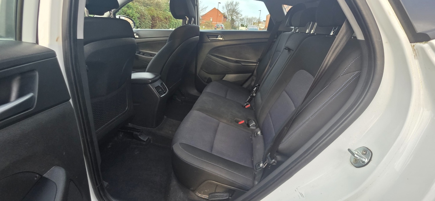 Used Hyundai TUCSON 2017 for sale - 76908202: Photo 15