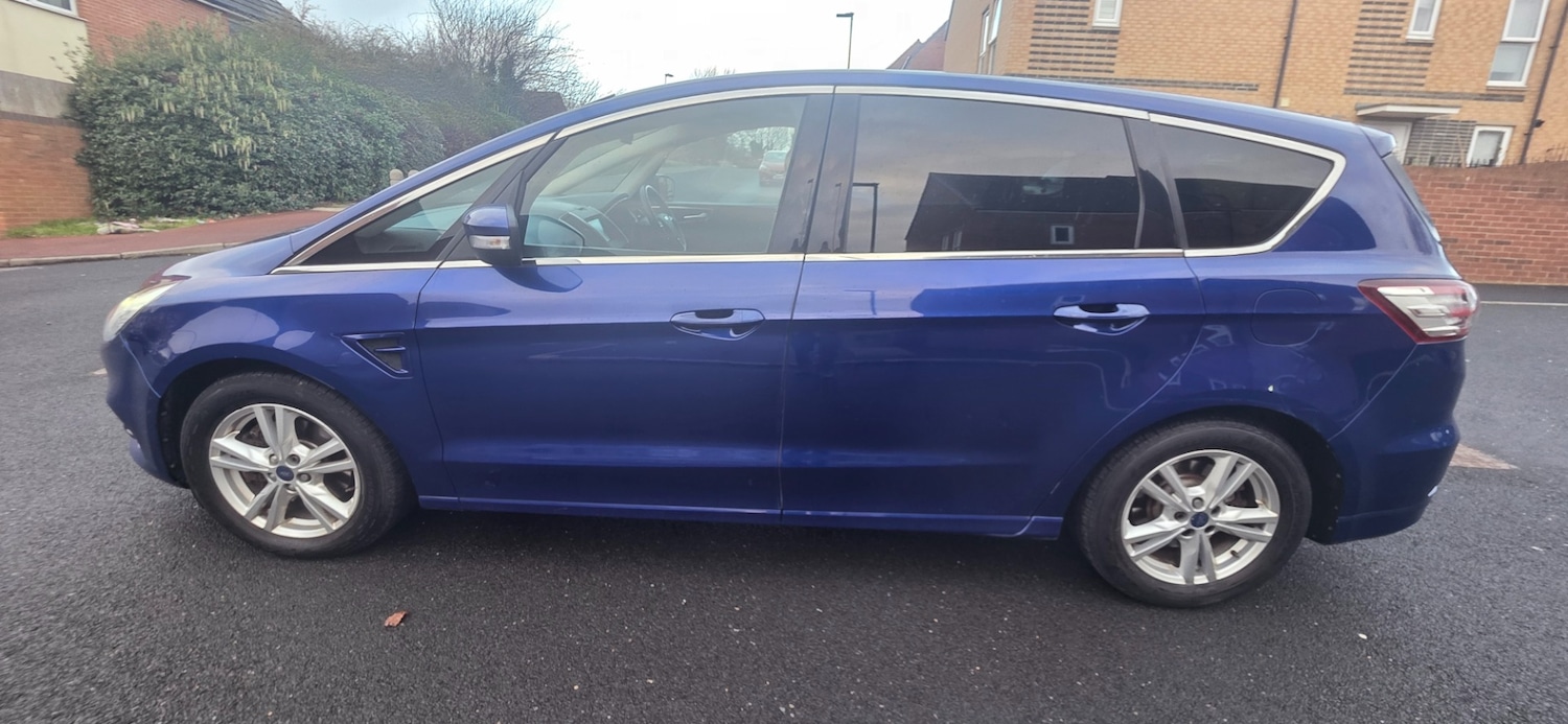 Used Ford S-Max 2015 for sale - 77071741: Photo 17