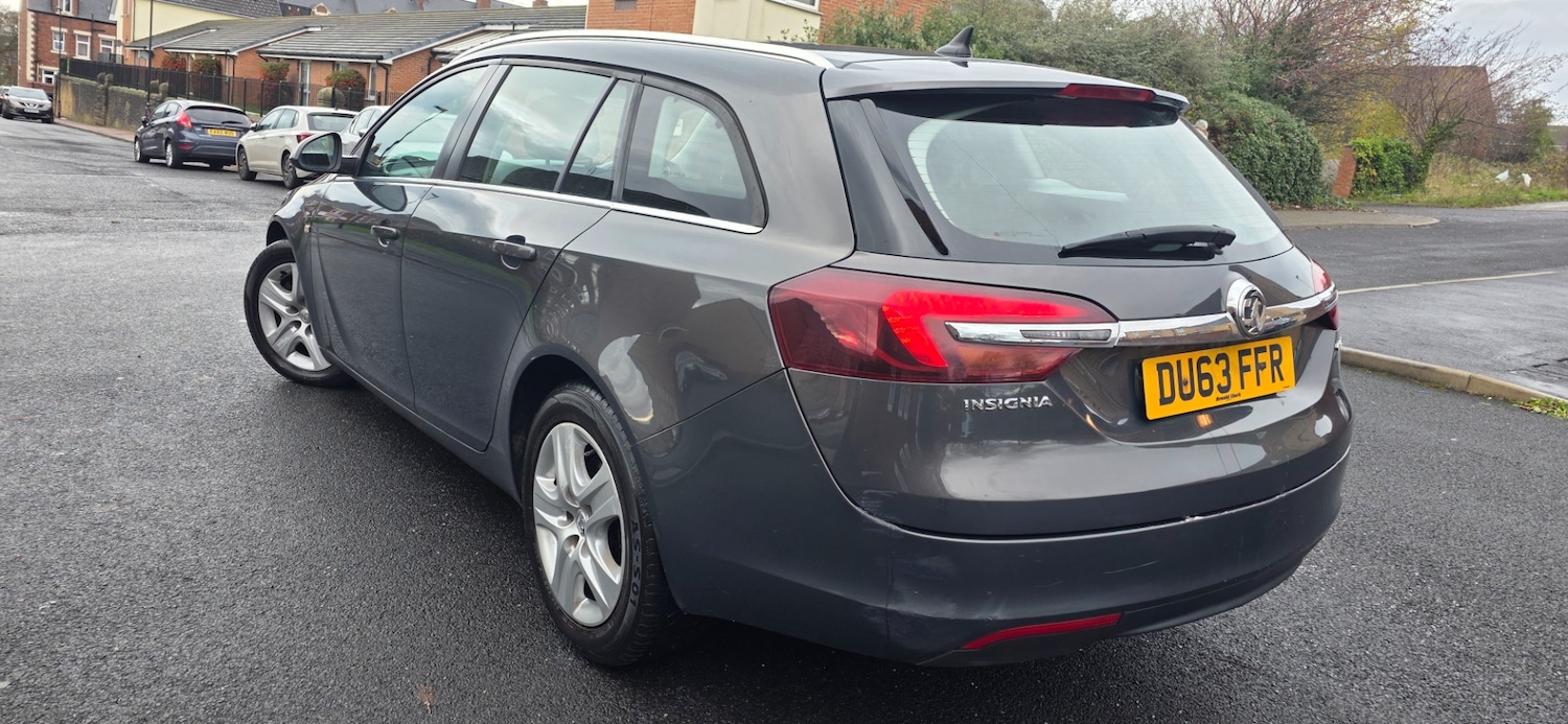 Used Vauxhall Insignia 2013 for sale - 76719649: Photo 1