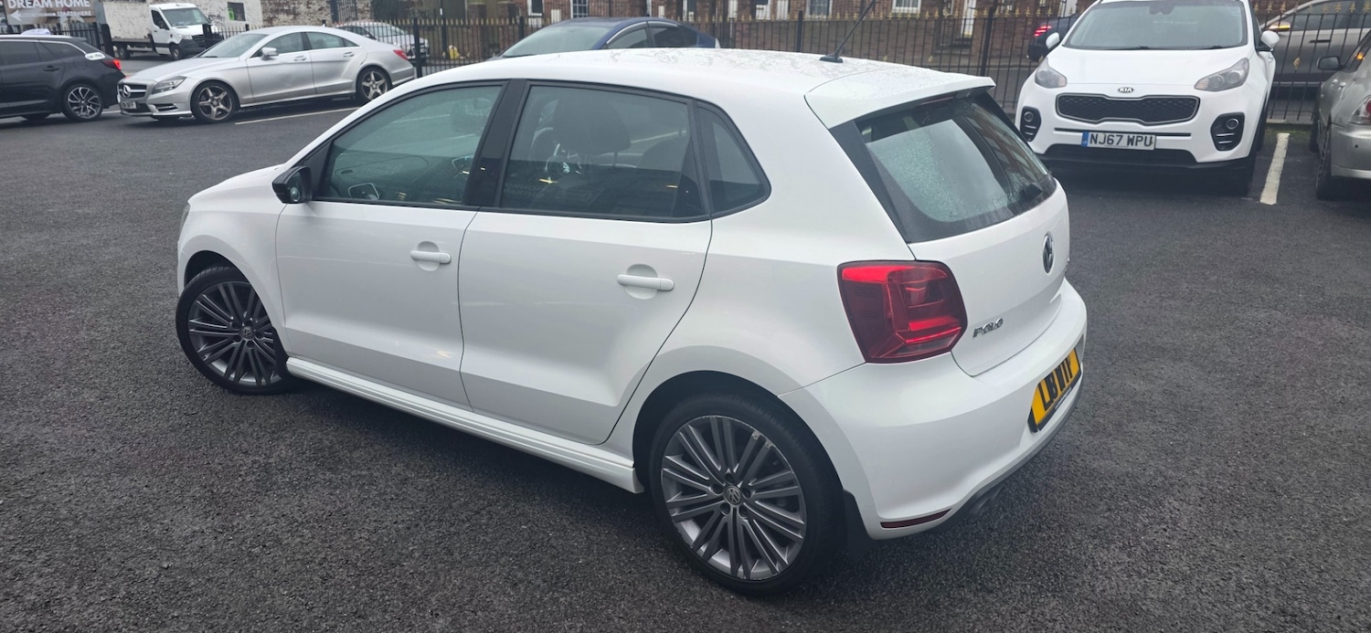 Used Volkswagen Polo 2017 for sale - 77044289: Photo 5