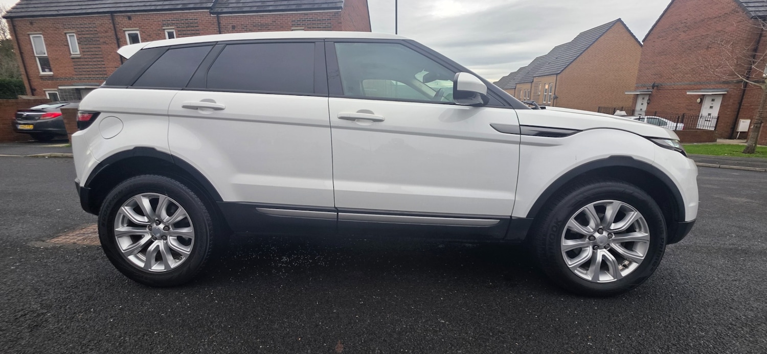 Used Land Rover Range Rover Evoque 2015 for sale - 76707618: Photo 12
