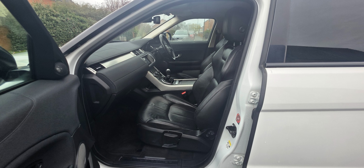 Used Land Rover Range Rover Evoque 2015 for sale - 76707618: Photo 14