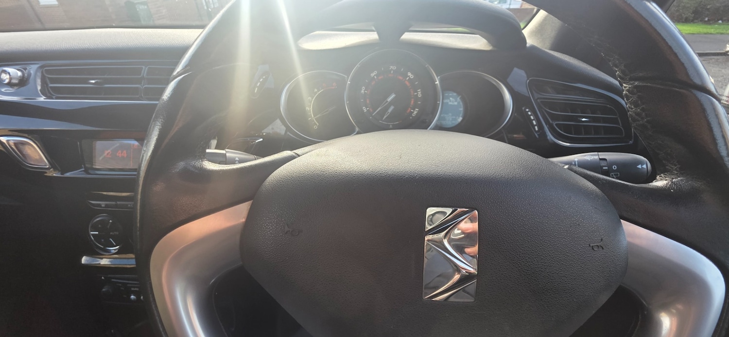 Used Citroen DS3 2013 for sale - 76709802: Photo 13