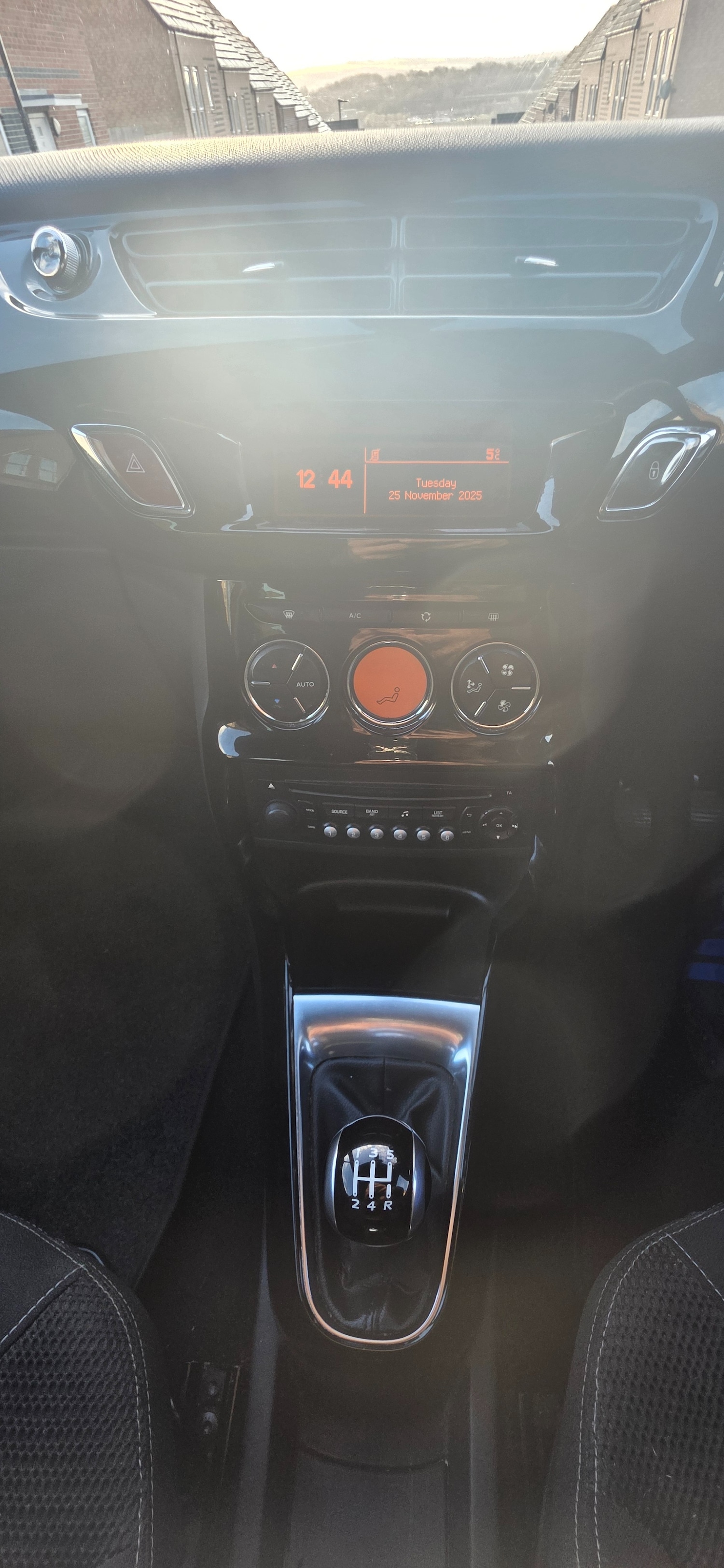 Used Citroen DS3 2013 for sale - 76709802: Photo 14