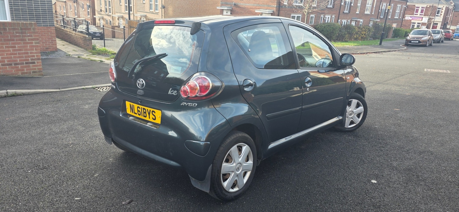 Used Toyota AYGO 2011 for sale - 76557156: Photo 19
