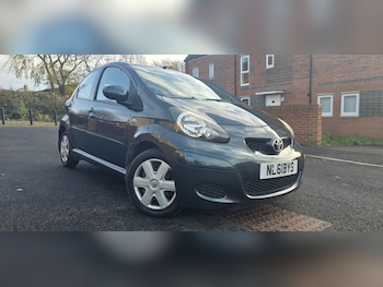 Used Toyota AYGO 2011 for sale - 76557156: Photo