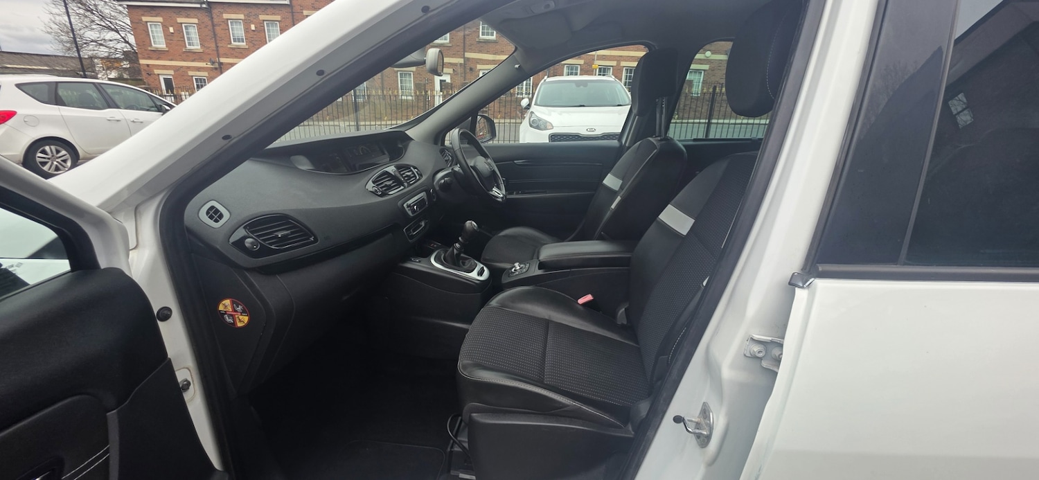 Used Renault Scenic 2015 for sale - 78131852: Photo 15