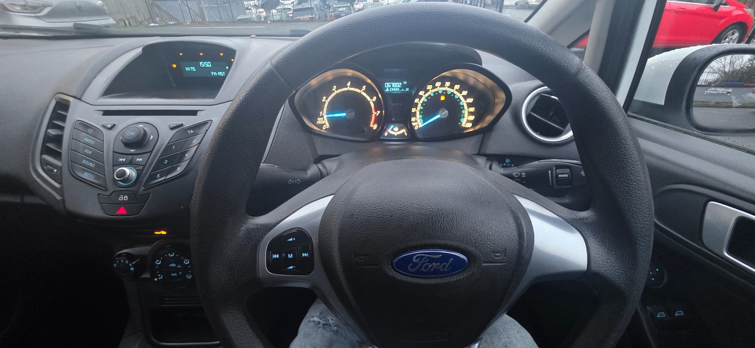 Used Ford Fiesta 2013 for sale - 76618495: Photo 19