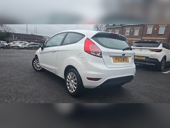 Used Ford Fiesta 2013 for sale - 76618495: Photo