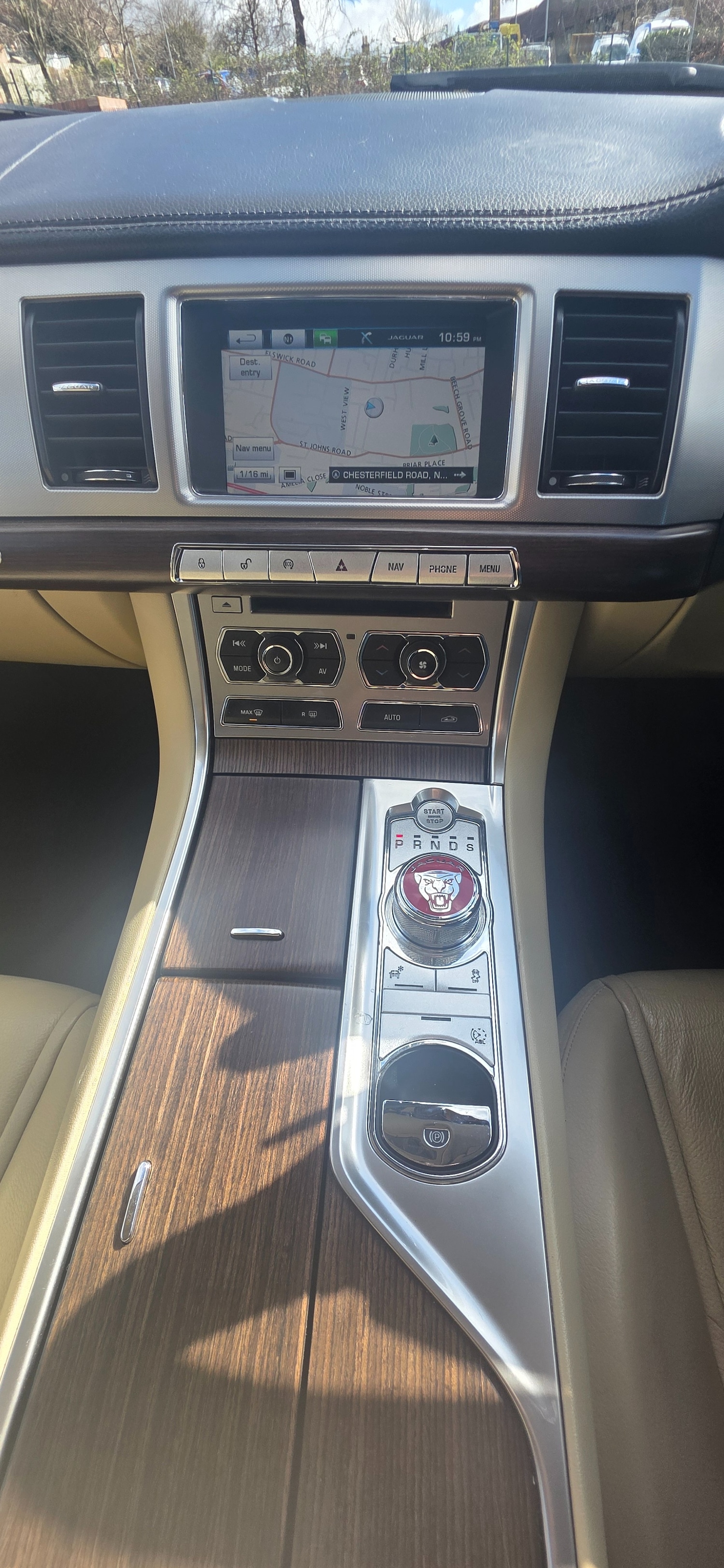 Used Jaguar XF 2014 for sale - 78011699: Photo 17