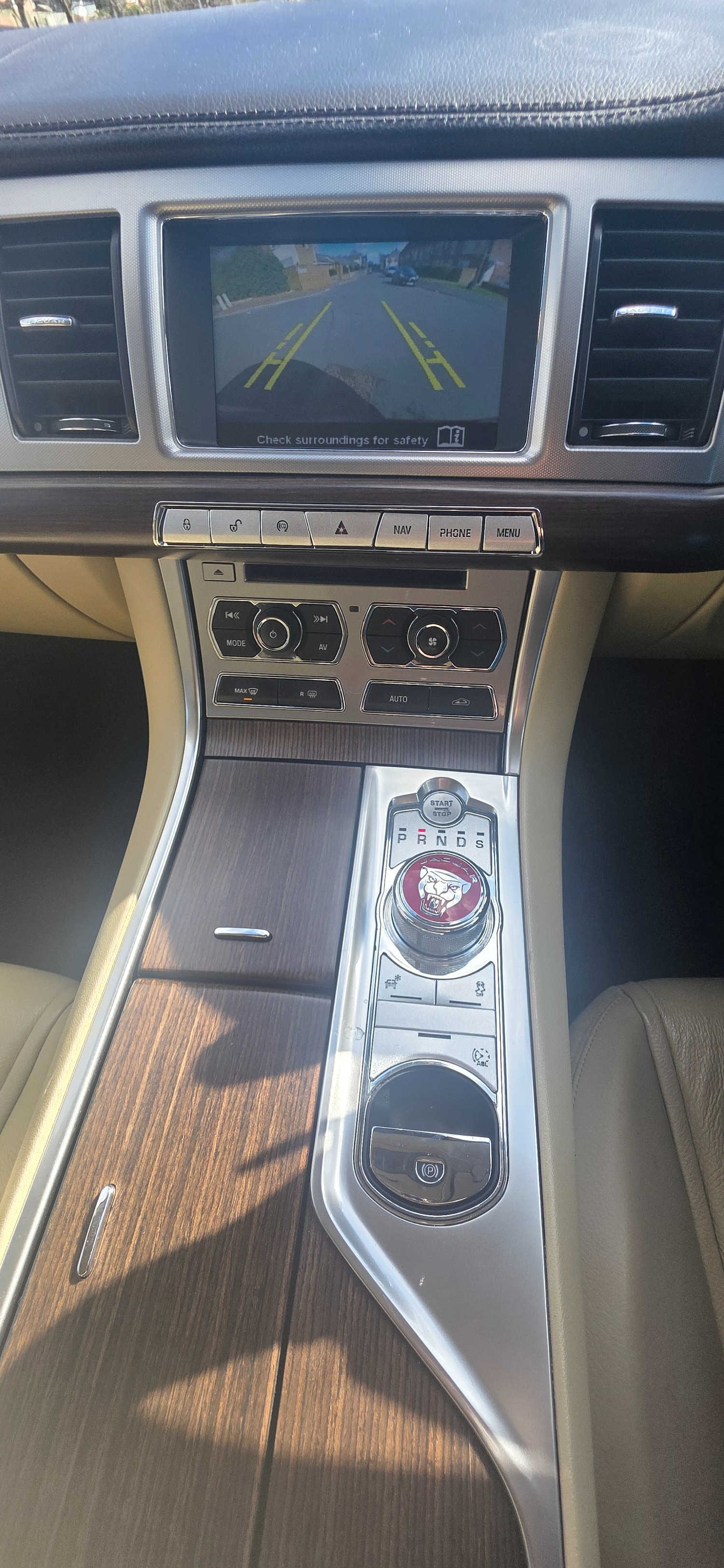 Used Jaguar XF 2014 for sale - 78011699: Photo 19