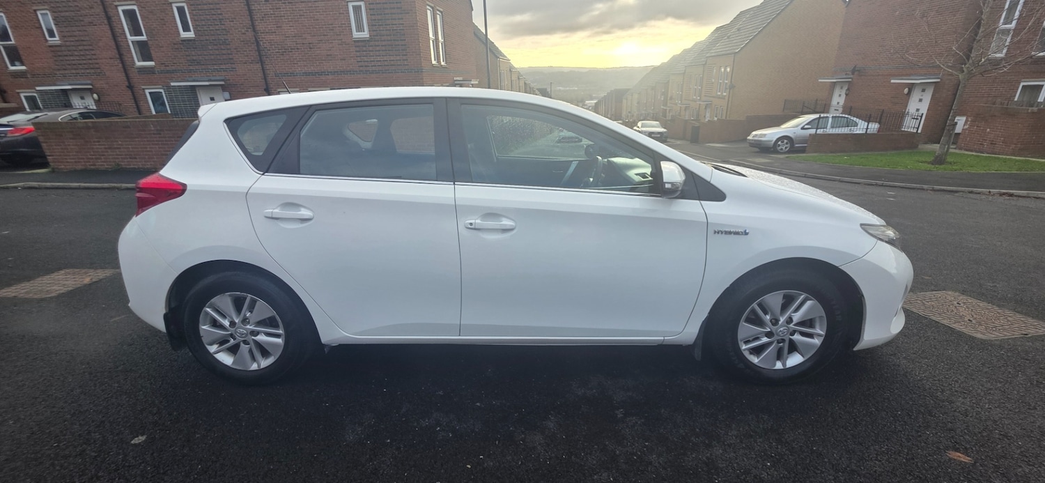 Used Toyota Auris 2014 for sale - 76603098: Photo 10