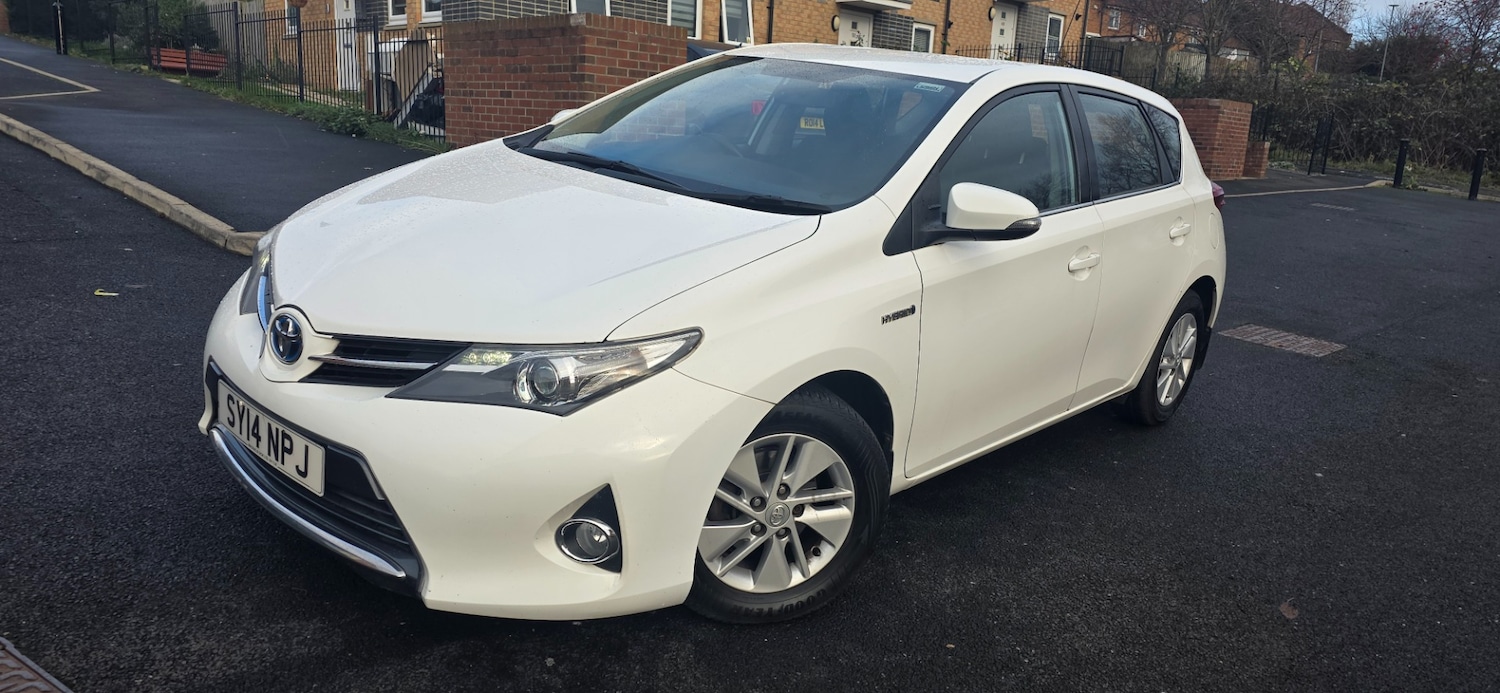 Used Toyota Auris 2014 for sale - 76603098: Photo 3