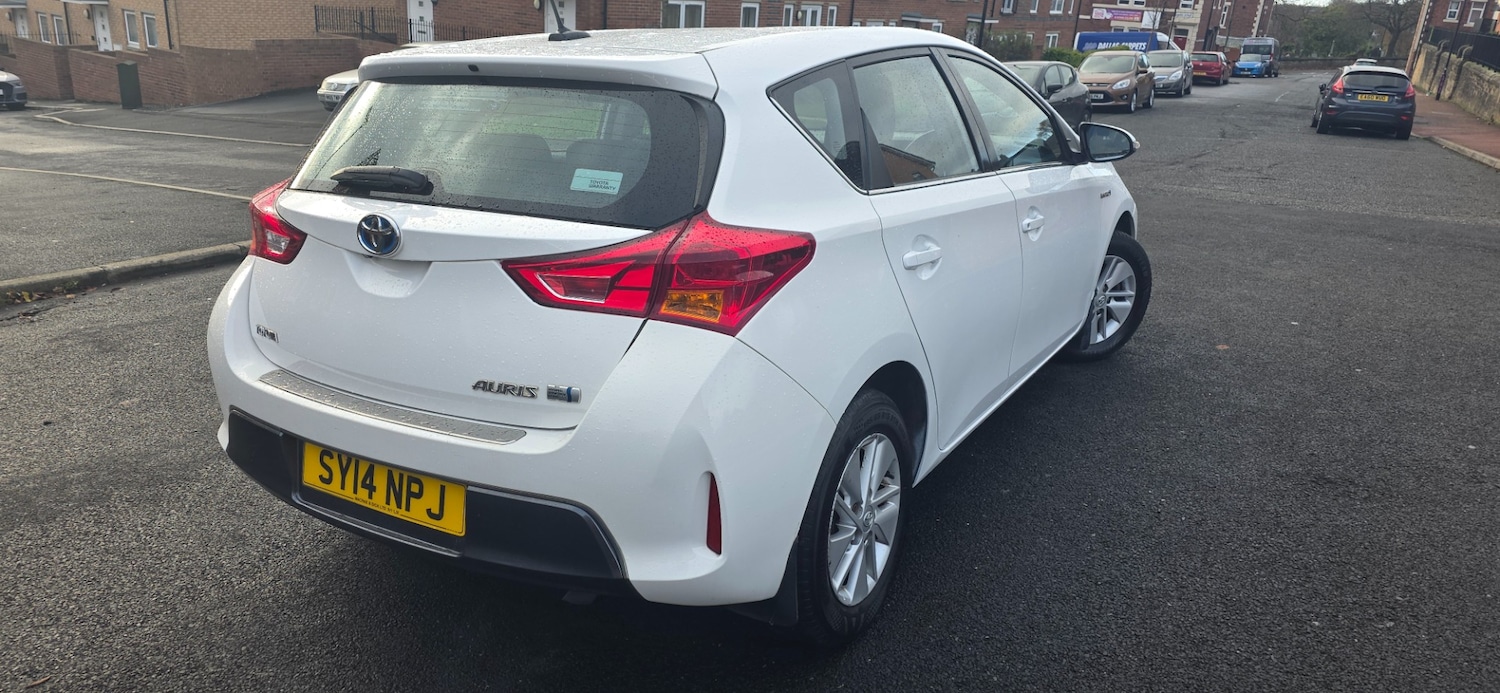 Used Toyota Auris 2014 for sale - 76603098: Photo 6
