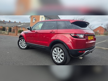 Used Land Rover Range Rover Evoque 2015 for sale - 77707937: Photo