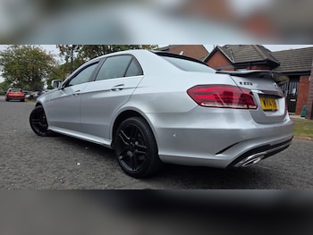 Mercedes-Benz - E-Class