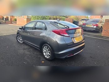 Used Honda Civic 2012 for sale - 76557146: Photo