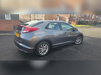 Used Honda Civic 2012 for sale - 76557146: Photo