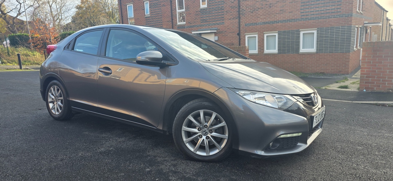 Used Honda Civic 2012 for sale - 76557146: Photo 5