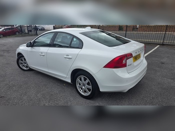 Used Volvo S60 2015 for sale - 78805306: Photo