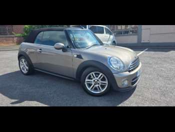 Used MINI Convertible 2011 for sale - 74809064: Photo