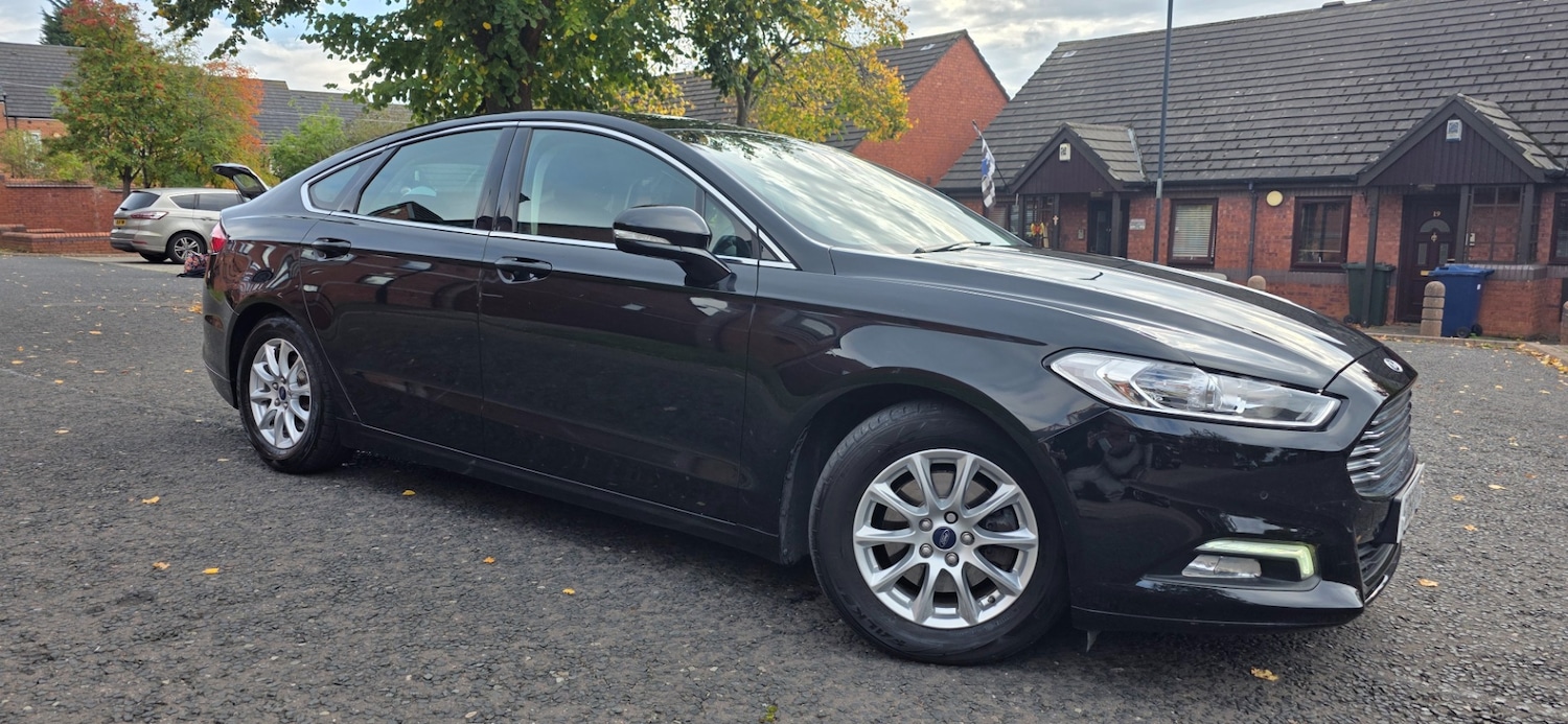 Used Ford Mondeo 2018 for sale - 76143517: Photo 2