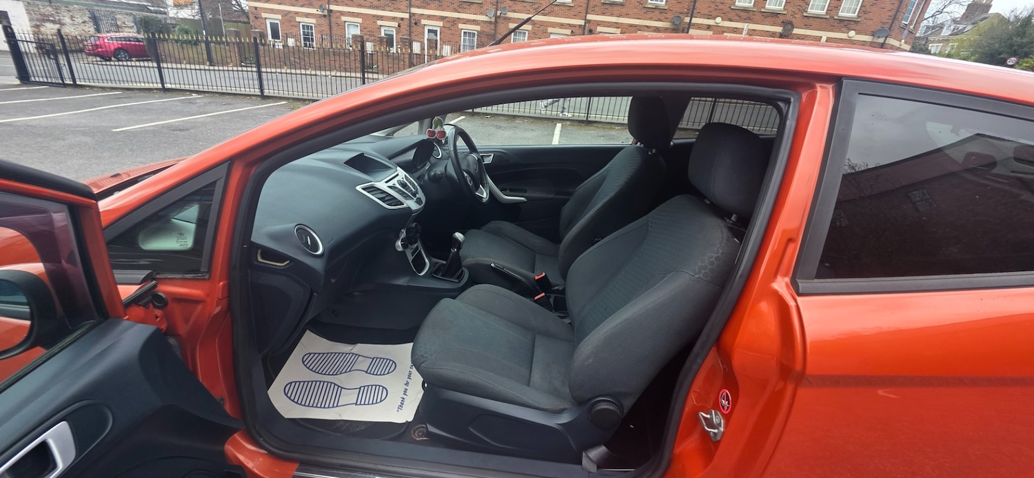 Used Ford Fiesta 2012 for sale - 78122194: Photo 11