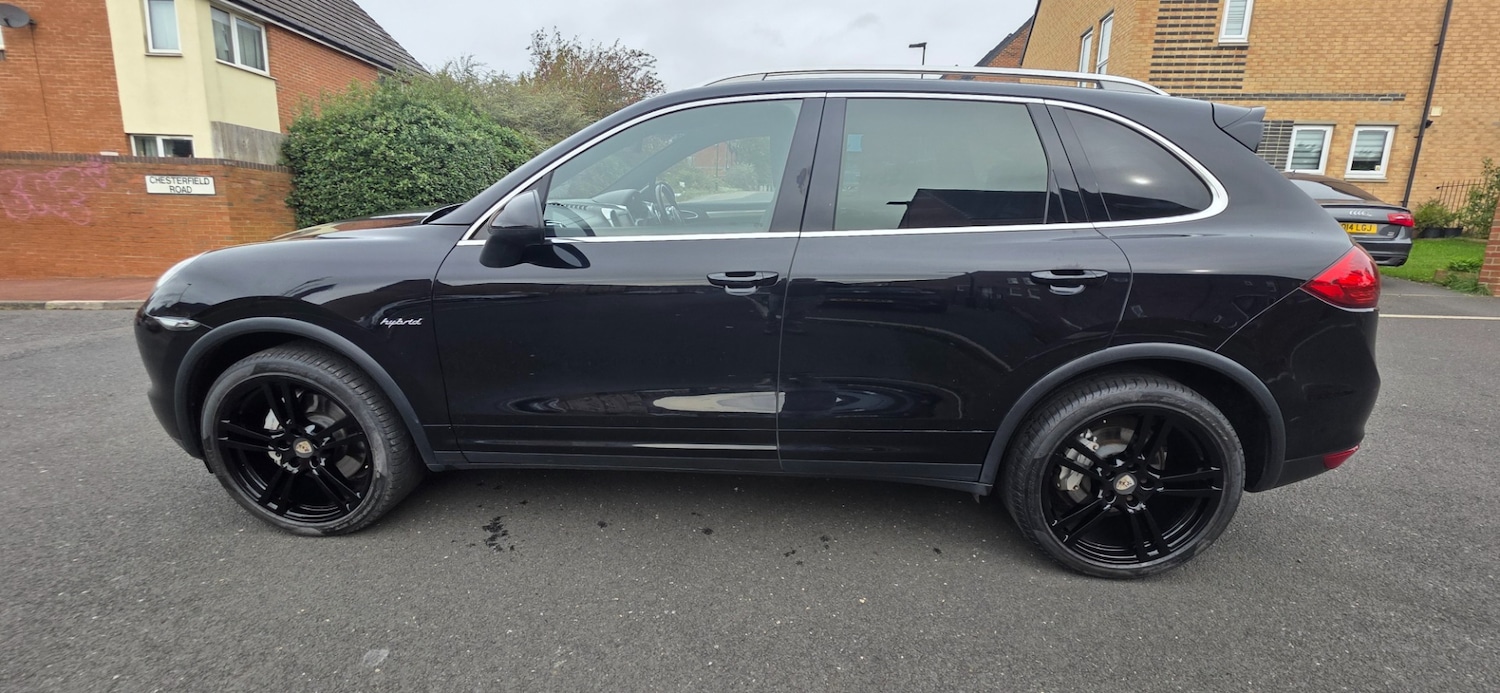 Used Porsche Cayenne 2012 for sale - 76093895: Photo 12