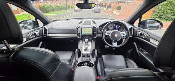 Used Porsche Cayenne 2012 for sale - 76093895: Photo 17