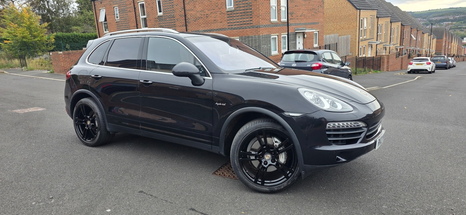 Used Porsche Cayenne 2012 for sale - 76093895: Photo 4
