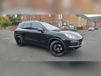 Used Porsche Cayenne 2012 for sale - 76093895: Photo 4