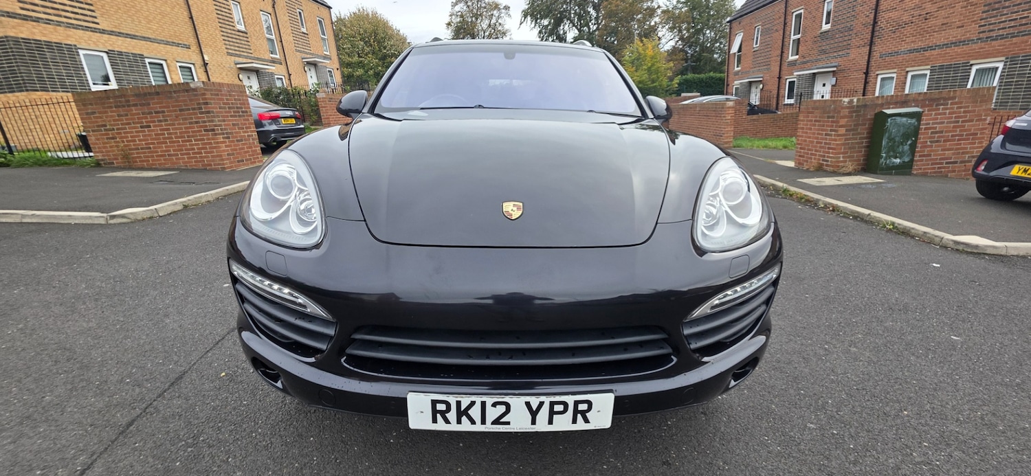 Used Porsche Cayenne 2012 for sale - 76093895: Photo 9