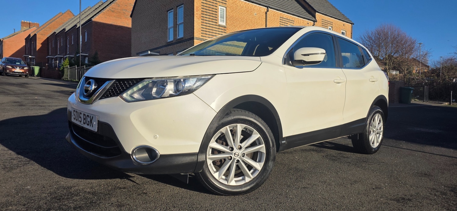 Used Nissan Qashqai 2015 for sale - 77006308: Photo 2