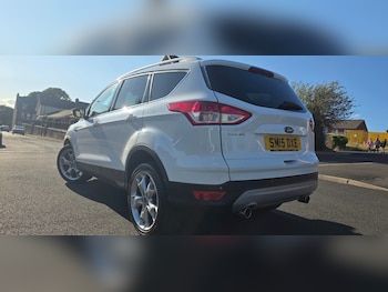 Used Ford Kuga 2015 for sale - 79372277: Photo
