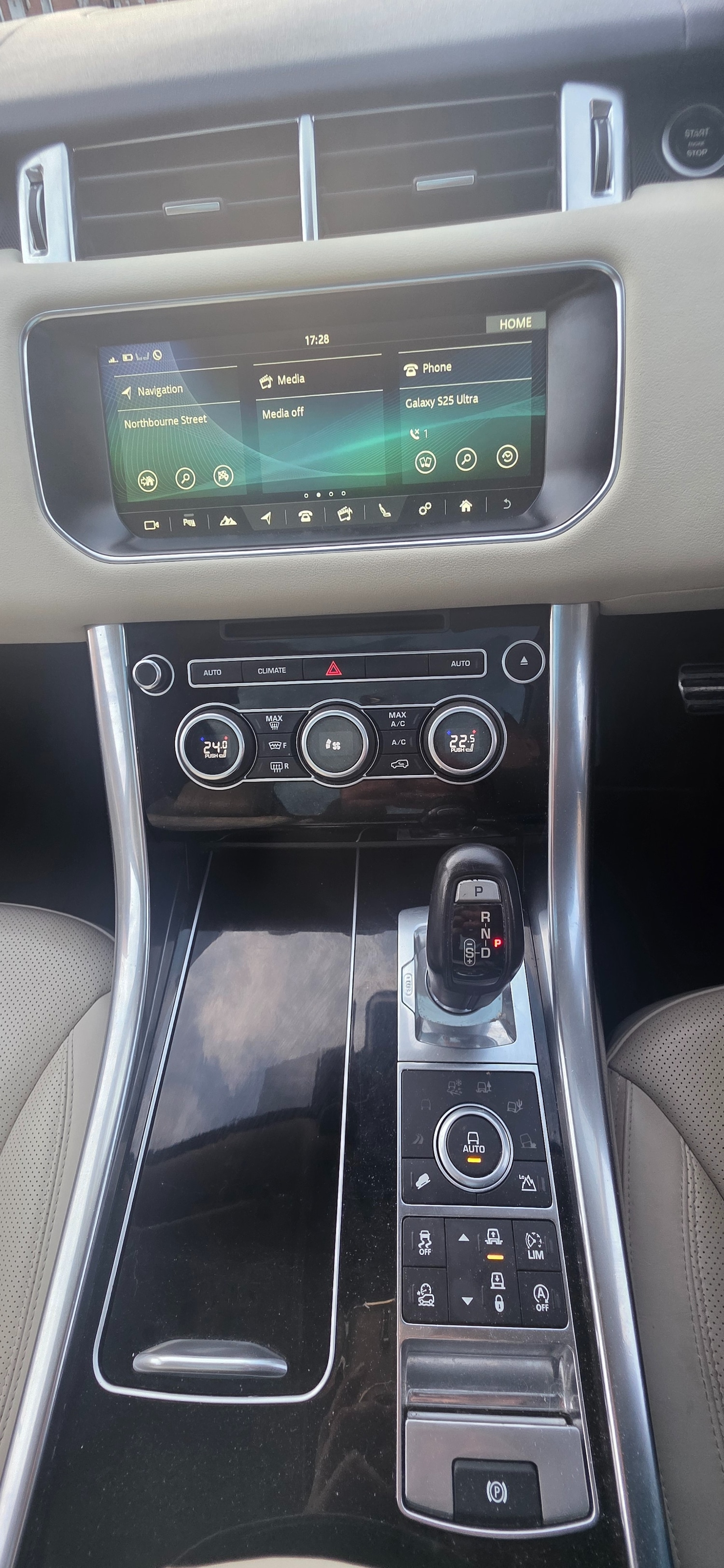 Used Land Rover Range Rover Sport 2017 for sale - 77880834: Photo 19