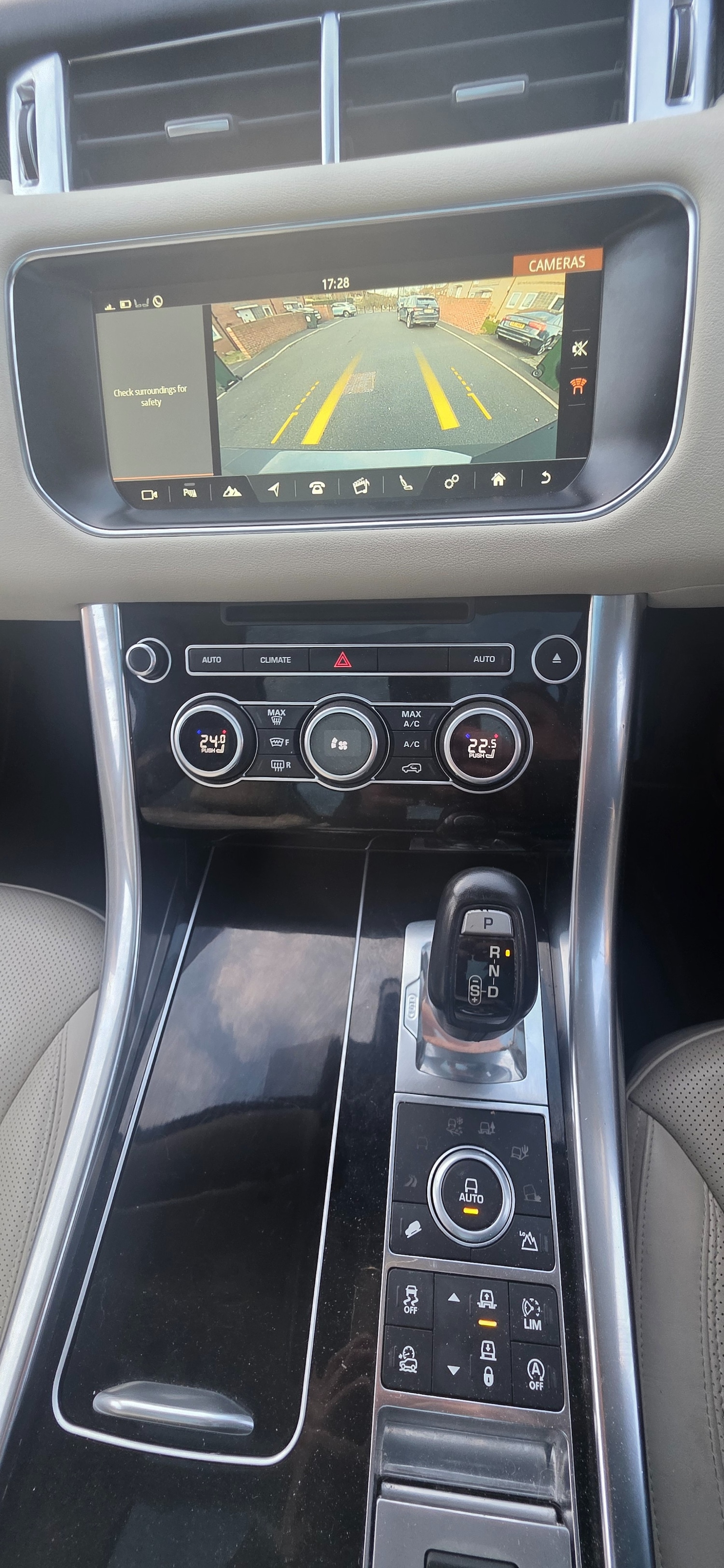 Used Land Rover Range Rover Sport 2017 for sale - 77880834: Photo 20