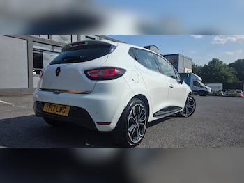 Used Renault Clio 2017 for sale - 79167174: Photo