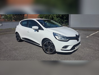 Used Renault Clio 2017 for sale - 79167174: Photo
